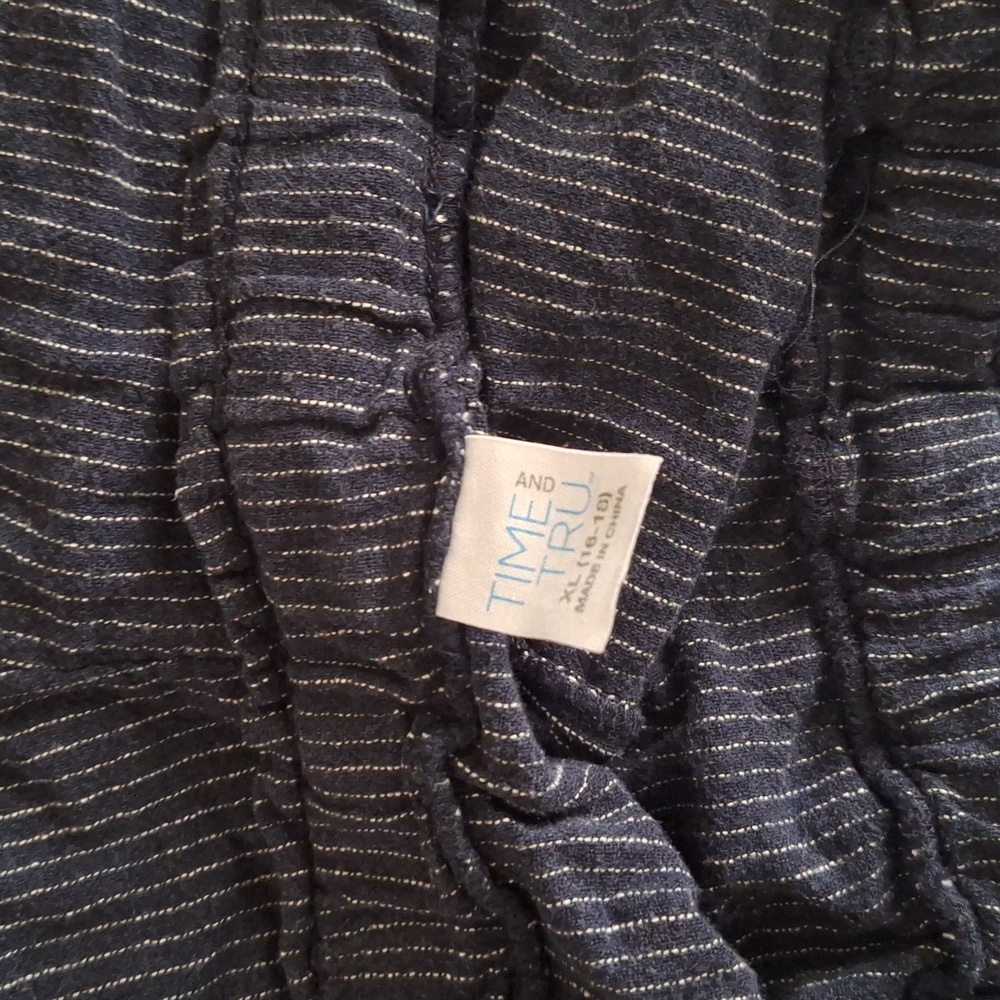 Used linen shorts - Picture 2 of 5